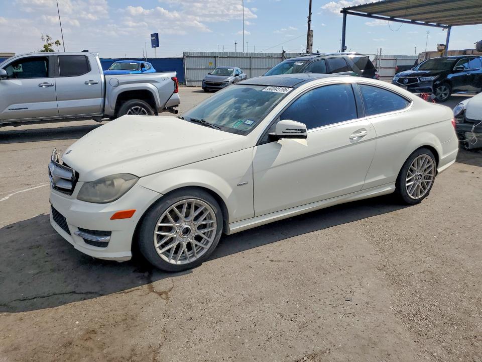 2012 Mercedes-benz C-klasse VIN WDDGJ4HB9CF801106 COPART salvage auction — FRONT END, Tx - Salvage Vehicle Title, sold $775 on 2026-07-31 (photo 1)
