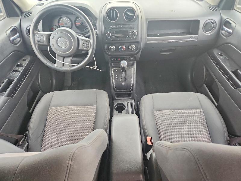 2012 Jeep Liberty (patriot) VIN 1C4NJRFB8CD537518 COPART salvage auction — MINOR DENT/SCRATCHES, Il - Salvage Certificate, sold $375 on 2026-07-29 (photo 8)