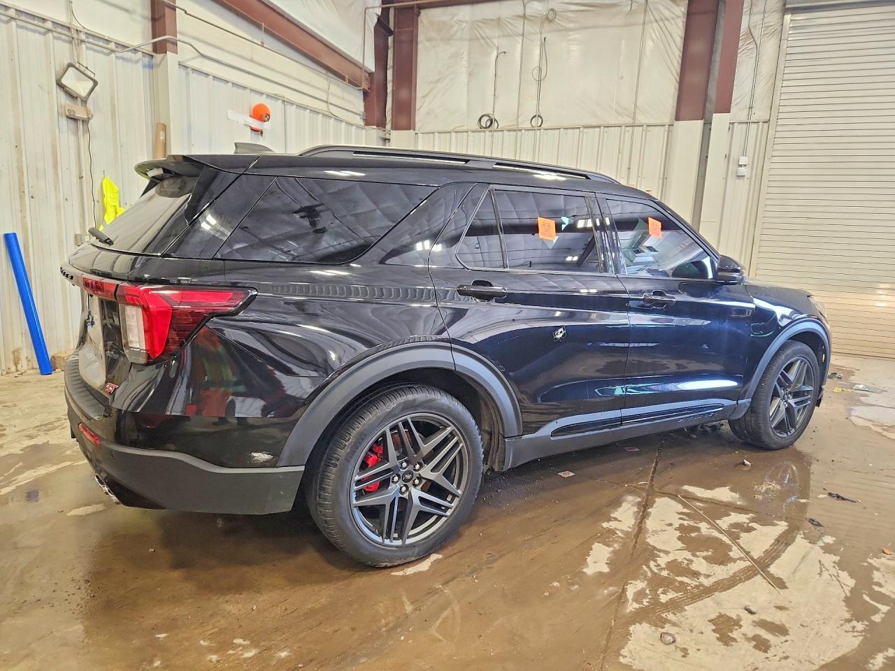 2025 Ford Explorer VIN 1FMWK8GC7SGA20402 COPART salvage auction — Water/Flood, WI - CERTIFICATE OF TITLE, sold $24,000 on 2026-07-06 (photo 3)