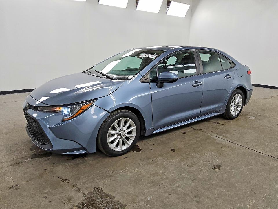 2022 Toyota Corolla VIN 5YFVPMAE3NP320879 COPART salvage auction — FRONT END, Fl - Certificate Of Title, sold $5,700 on 2026-07-20 (photo 1)