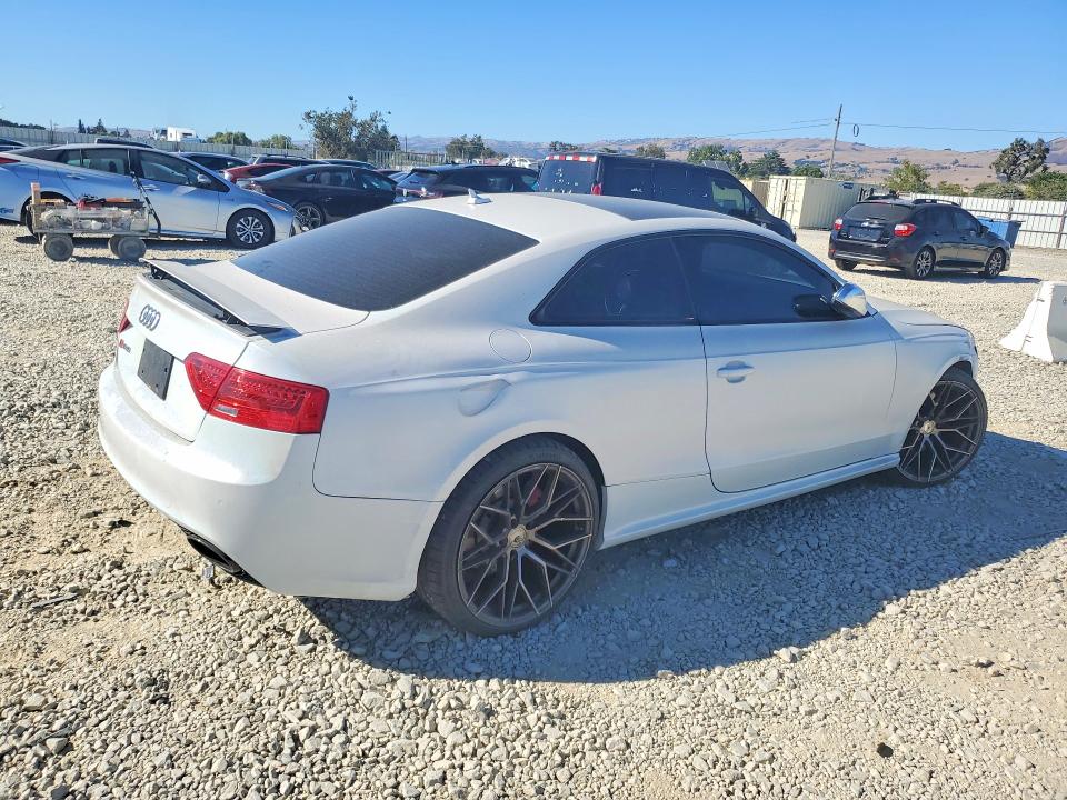 2015 Audi Rs5 VIN WUAC6AFR2FA901187 COPART salvage auction — FRONT END, Ca - Salvage Certificate, sold $5,100 on 2026-08-13 (photo 3)