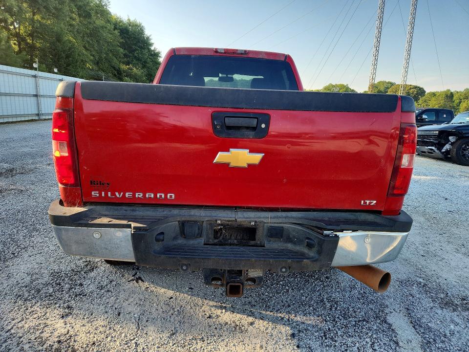 2013 Chevrolet Silverado 3500 VIN 1GC4K1E81DF138097 COPART salvage auction — MINOR DENT/SCRATCHES, Ga - Certificate Of Title, sold $2,600 on 2026-08-01 (photo 6)
