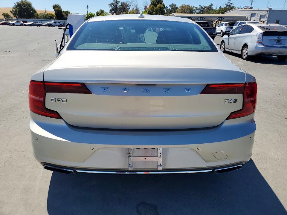 2017 Volvo S90 VIN YV1A22MK0H1016091 COPART salvage auction — MECHANICAL, Mt - Dis/Dlr/Exp Only Clean Title, sold $2,900 on 2026-09-02 (photo 6)