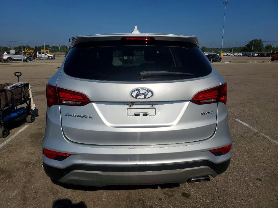 2017 Hyundai Santa fe VIN 5XYZT3LB0HG498896 COPART salvage auction — FRONT END, In - Certificate Of Title, sold $3,950 on 2026-07-31 (photo 6)