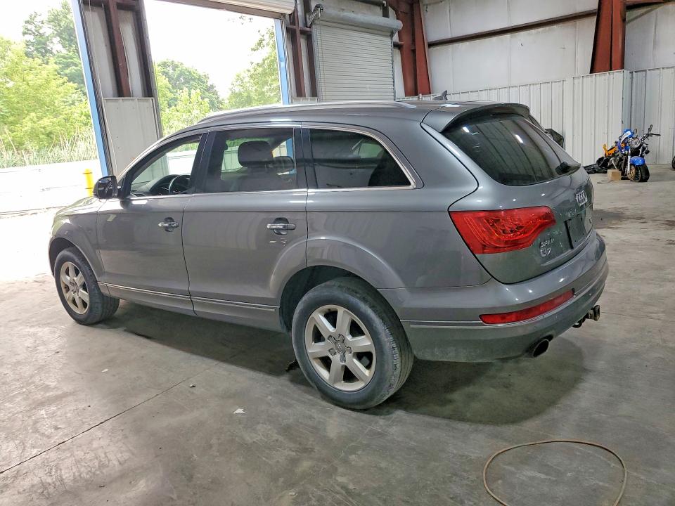 2015 Audi Q7 VIN WA1LGAFE8FD004911 COPART salvage auction — NORMAL WEAR, NY - CERTIFICATE OF TITLE, sold $175 on 2026-07-20 (photo 2)