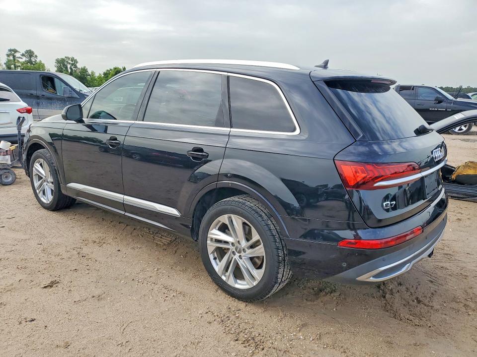 2020 Audi Q7 VIN WA1LXAF71LD004584 COPART salvage auction — MINOR DENT/SCRATCHES, MT - CERTIFICATE OF TITLE (P), sold $14,800 on 2026-07-24 (photo 2)