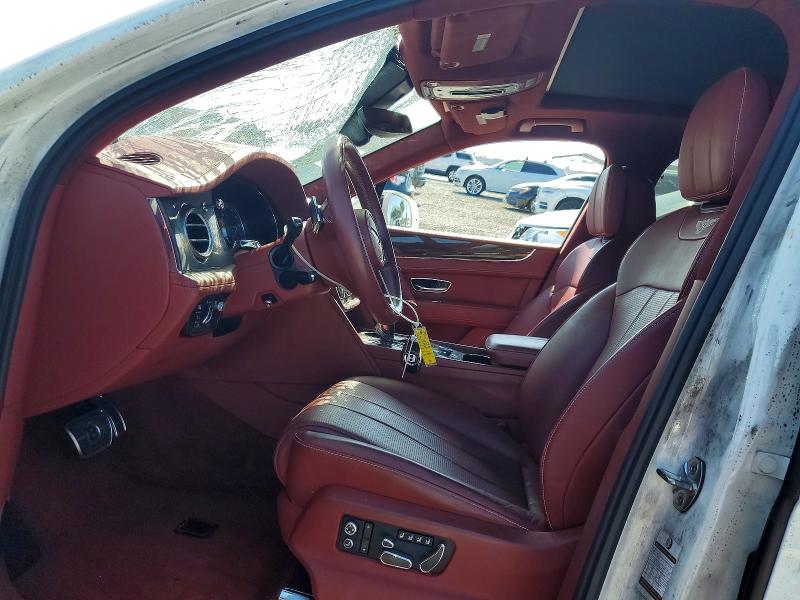 2018 Bentley Bentayga VIN SJAAC2ZV8JC019077 COPART salvage auction — FRONT END, CA - SALVAGE CERTIFICATE, sold $20,500 on 2026-09-18 (photo 7)