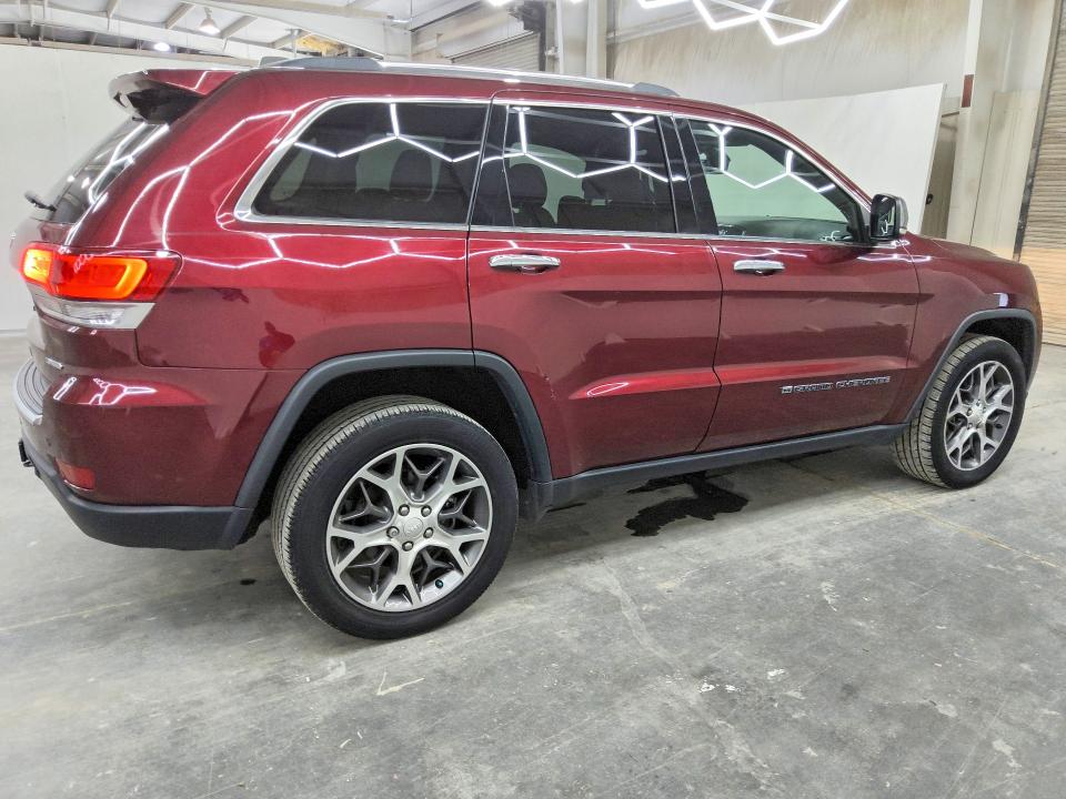 2022 Jeep Cherokee VIN 1C4RJFBG5NC121579 COPART salvage auction — NORMAL WEAR, Mo - Certificate Of Title, sold $20,250 on 2026-08-20 (photo 3)