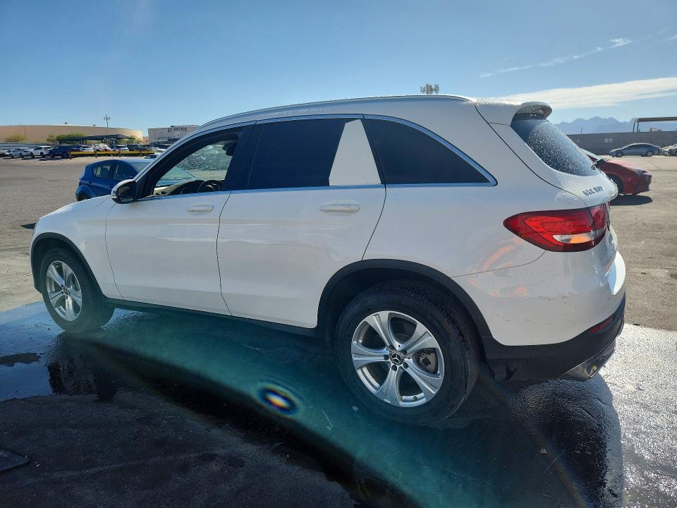 2017 Mercedes-benz Glc class VIN WDC0G4JB2HF271485 COPART salvage auction — MINOR DENT/SCRATCHES, Nv - Certificate Of Title, sold $5,500 on 2026-08-13 (photo 2)