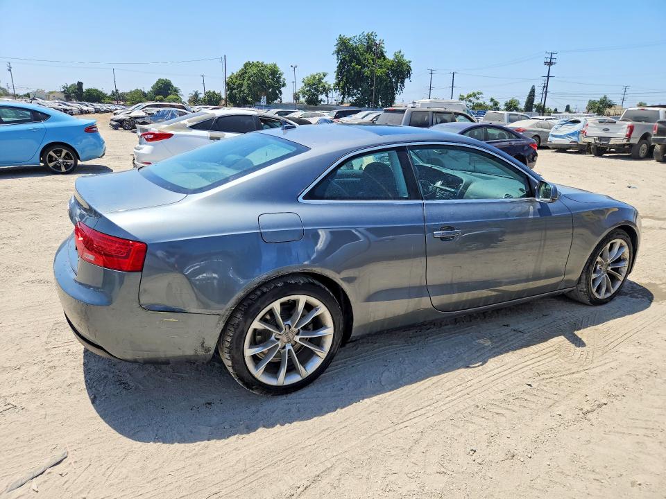 2013 Audi A5 VIN WAULFAFR1DA001419 COPART salvage auction — REAR END, Ca - Dis/Dlr/Exp App For Dup Clean, sold $1,050 on 2026-07-27 (photo 3)