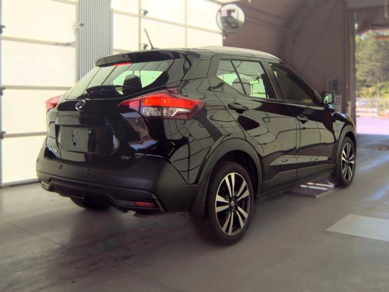 2020 Nissan VIN 3N1CP5CV5LL573855 COPART salvage auction — MINOR DENT/SCRATCHES, Tn - Certificate Of Title (P), sold $1,550 on 2026-07-22 (photo 4)
