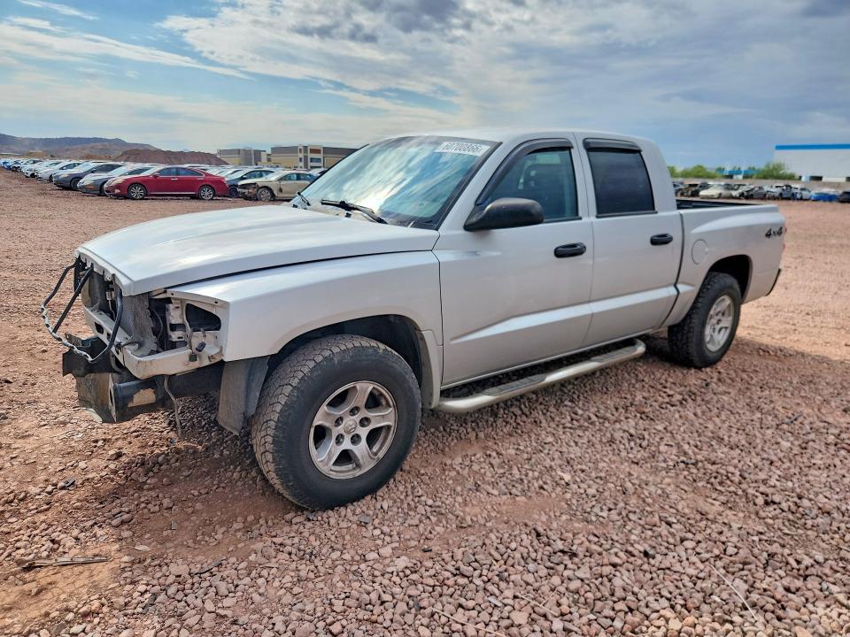 2005 Dodge Dakota VIN 1D7HW48N15S225442 COPART salvage auction — FRONT END, Az - Cert Of Title - Salvage, sold $175 on 2026-07-30 (photo 1)