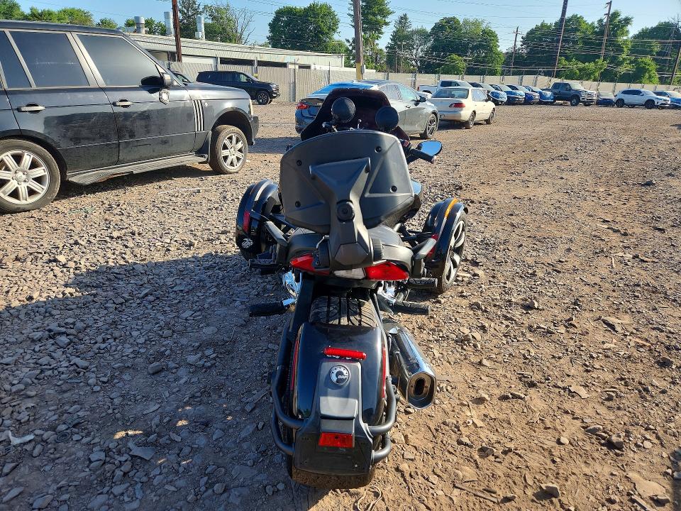 2015 Can-am/ brp Spyder VIN 2BXRDDD28FV003992 COPART salvage auction — FRONT END, Pa - Certificate Of Salvage, sold $1,650 on 2026-07-30 (photo 4)