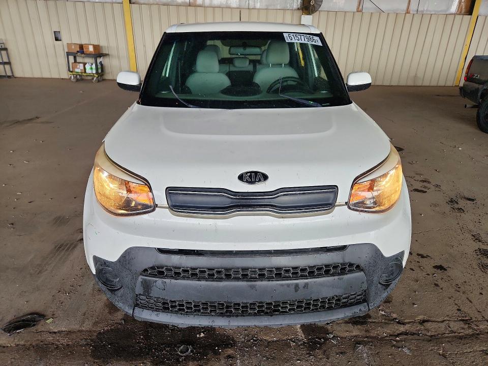 2018 Kia Soul VIN KNDJN2A20J7542628 COPART salvage auction — MINOR DENT/SCRATCHES, Az - Cert Of Title - Salvage, sold $500 on 2026-07-29 (photo 5)