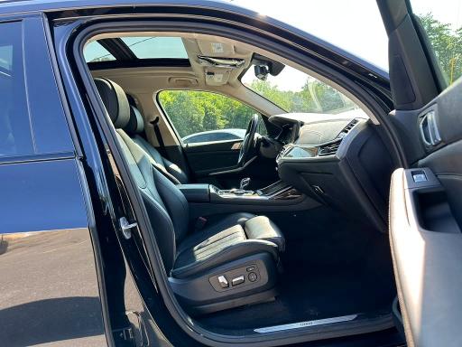 2021 BMW X7 VIN 5UXCW2C03M9H82428 COPART salvage auction — MINOR DENT/SCRATCHES, Sc - Certificate Of Title, sold $24,100 on 2026-09-02 (photo 9)
