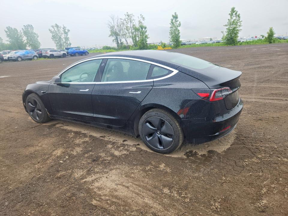 2018 Tesla Model 3 VIN 5YJ3E1EA7JF095617 COPART salvage auction — MINOR DENT/SCRATCHES, Qc - Aucune Mention, sold $9,300 on 2026-07-29 (photo 2)