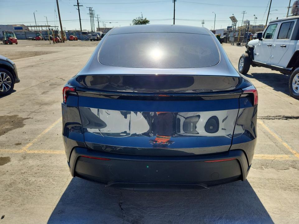 2026 Tesla Model y VIN 7SAYGDED3TA590105 COPART salvage auction — FRONT END, Salvage Title, sold $21,300 on 2026-07-29 (photo 6)