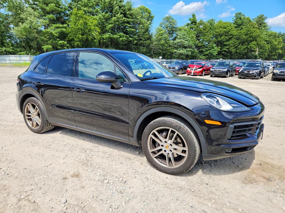 2019 Porsche Cayenne VIN WP1AA2AY6KDA00905 COPART salvage auction — MINOR DENT/SCRATCHES, MA - CERTIFICATE OF TITLE, sold $11,100 on 2026-07-27 (photo 4)