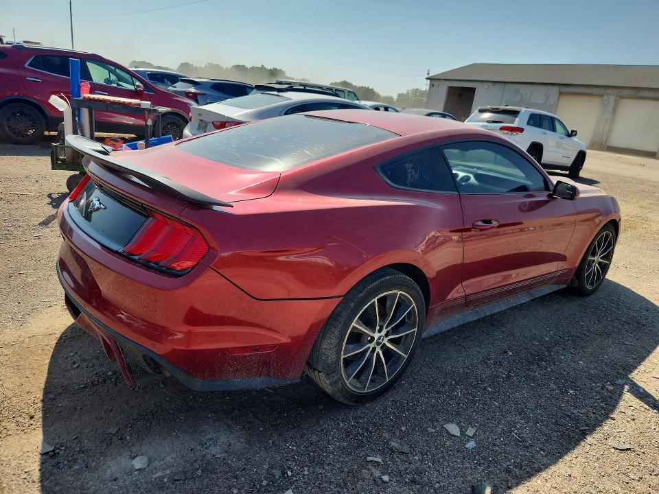 2015 Ford Mustang VIN 1FA6P8THXF5318618 COPART salvage auction — MINOR DENT/SCRATCHES, Mi - Dealer Only Clean Title, sold $850 on 2026-07-29 (photo 3)