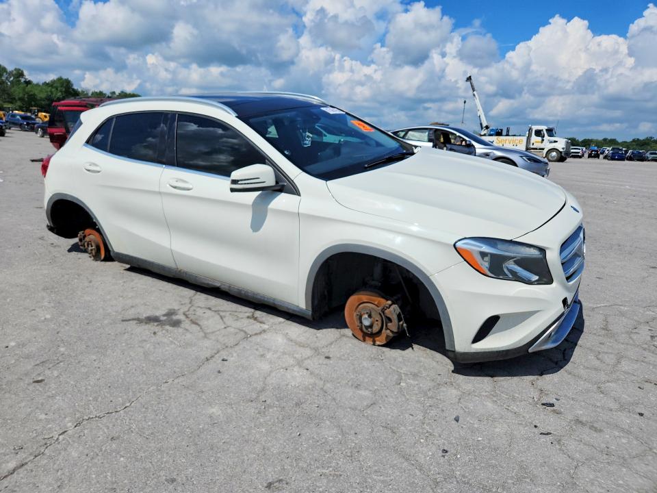 2015 Mercedes-benz Gla-klasse VIN WDCTG4GB4FJ136653 COPART salvage auction — STRIPPED, Tn - Certificate Of Title, sold $3,050 on 2026-07-29 (photo 4)