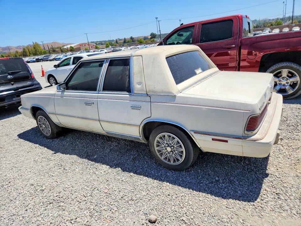 1987 Chrysler Lebaron VIN 1C3BC56D7HF168495 COPART salvage auction — MINOR DENT/SCRATCHES, CA - DIS/DLR/EXP ONLY CLEAN TITLE, sold $200 on 2026-08-19 (photo 2)
