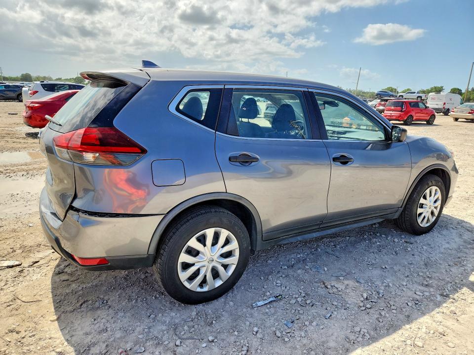 2020 Nissan Rogue sport VIN JN8AT2MT5LW042116 COPART salvage auction — REAR END, Fl - Certificate Of Title, sold $5,600 on 2026-07-28 (photo 3)