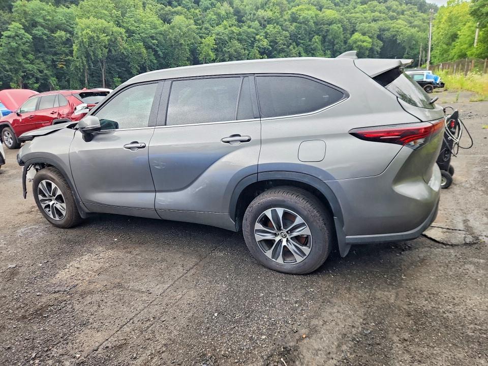 2026 Toyota Highlander VIN 5TDKDRBH6TS598911 COPART salvage auction — FRONT END, Nj - Cert Of Title-Salvage, sold $17,500 on 2026-08-24 (photo 2)