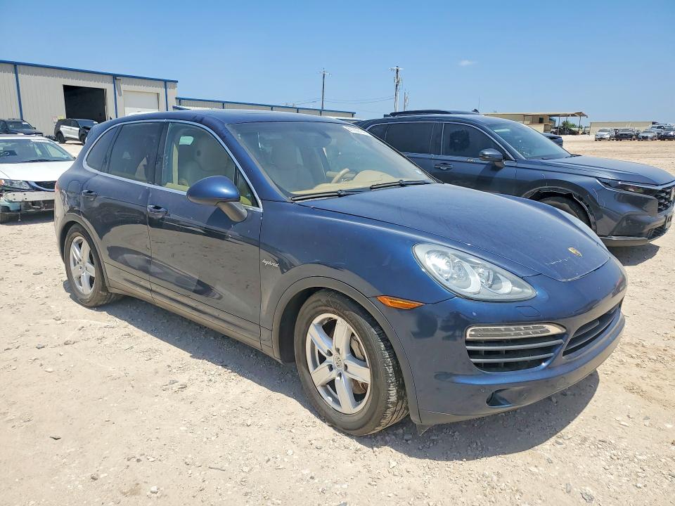 2011 Porsche Cayenne VIN WP1AE2A29BLA94199 COPART salvage auction — MECHANICAL, Tx - Certificate Of Title, sold $2,500 on 2026-07-23 (photo 4)
