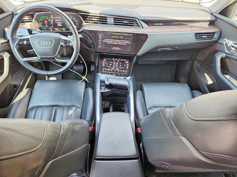 2019 Audi E-tron VIN WA1VABGE7KB008940 COPART salvage auction — REAR END, OR - SALVAGE TITLE CERTIFICATE, sold $725 on 2026-08-24 (photo 8)
