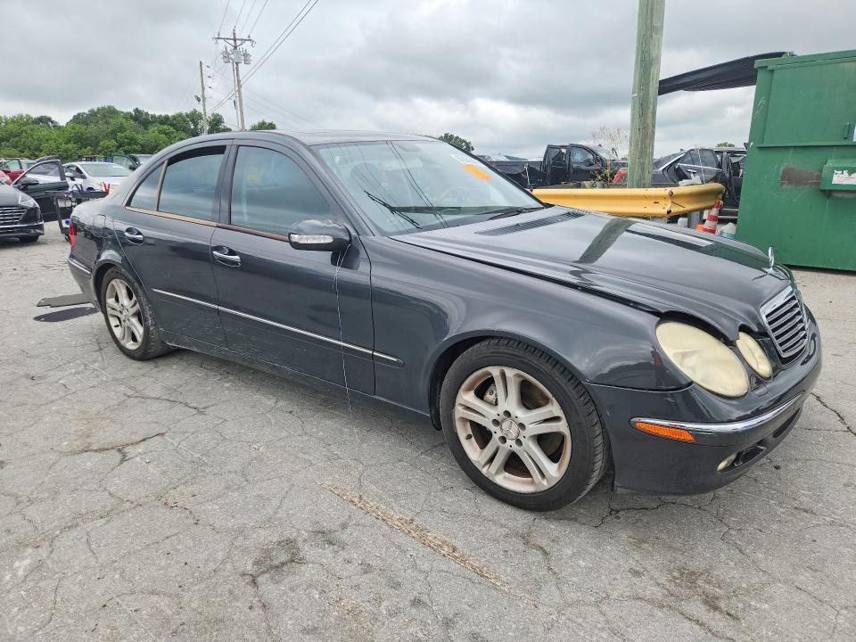 2004 Mercedes-benz E-klasse VIN WDBUF70J84A412764 COPART salvage auction — WATER/FLOOD, Tn - Salvage Cert-Water Damage, sold $650 on 2026-08-10 (photo 4)