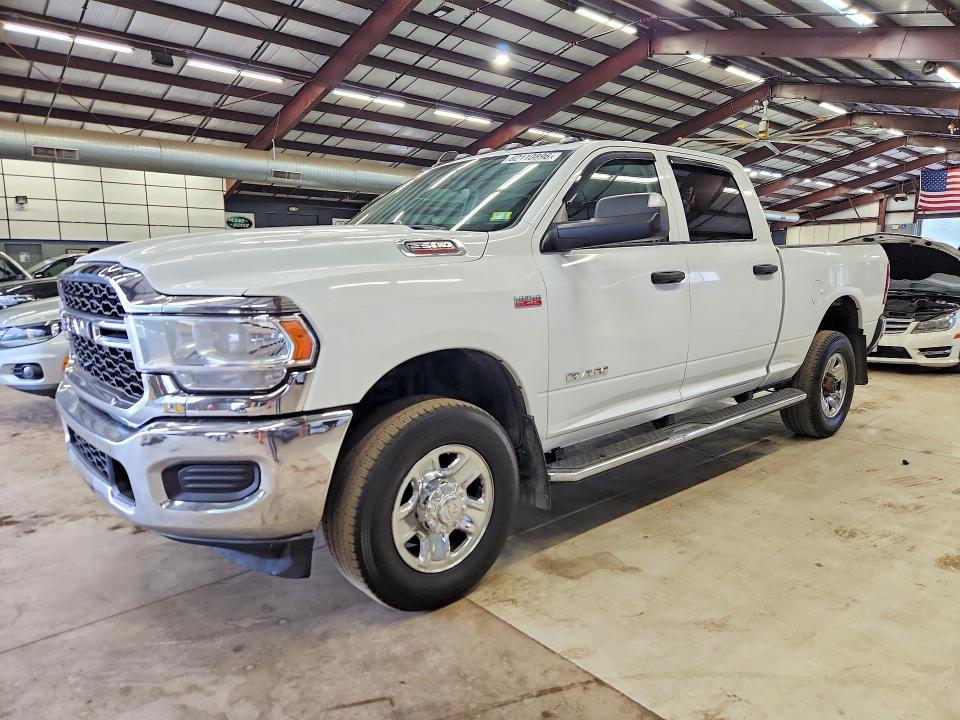 2020 Ram 2500 VIN 3C6UR5CJ3LG218014 COPART salvage auction — MINOR DENT/SCRATCHES, VT - CERTIFICATE OF TITLE (P), sold $12,600 on 2026-07-31 (photo 1)