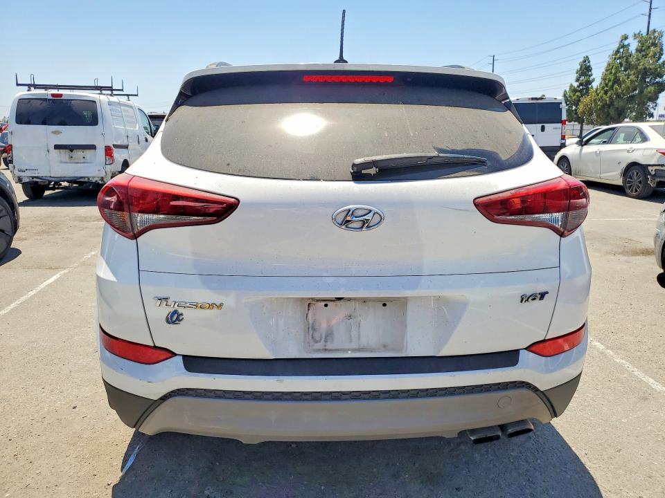 2017 Hyundai Tucson VIN KM8J33A2XHU553509 COPART salvage auction — MECHANICAL, Ca - Dis/Dlr/Exp Only Clean Title, sold $825 on 2026-07-28 (photo 6)