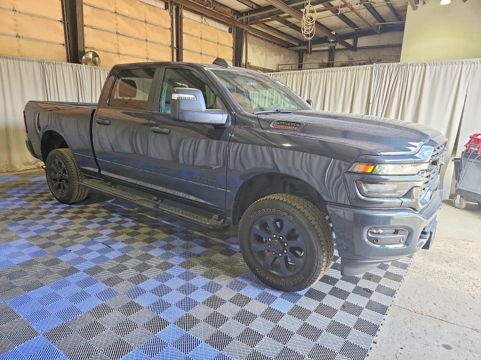 2026 Ram 2500 VIN 3C6UR5DJ4TG236682 COPART salvage auction — BURN, WA - VEHICLE CERT OF OWNERSHIP-TITL, sold $26,750 on 2026-08-07 (photo 4)