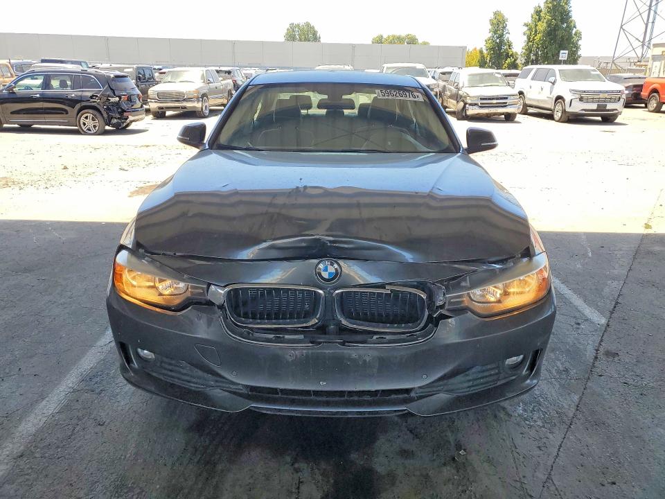 2015 BMW 3er VIN WBA3B1C55FK138003 COPART salvage auction — FRONT END, Ca - Salvage Certificate, sold $1,800 on 2026-08-04 (photo 5)
