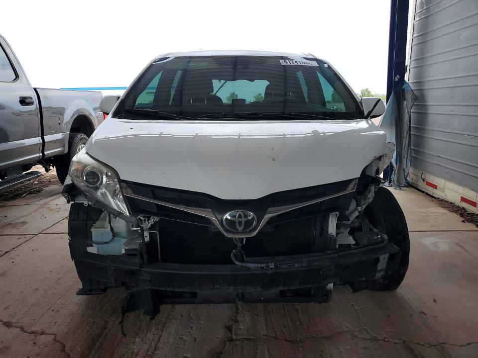 2018 Toyota Sienna VIN 5TDKZ3DC1JS957398 COPART salvage auction — FRONT END, Az - Cert Of Title - Salvage, sold $1,150 on 2026-07-28 (photo 5)