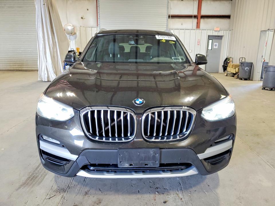 2018 BMW X3 VIN 5UXTR9C51JLD60605 COPART salvage auction — MINOR DENT/SCRATCHES, Ny - Certificate Of Title, sold $5,700 on 2026-08-22 (photo 5)