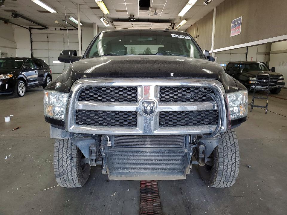 2015 Ram 2500 VIN 3C6UR5HL4FG664946 COPART salvage auction — FRONT END, Az - Cert Of Title - Salvage, sold $9,600 on 2026-07-31 (photo 5)