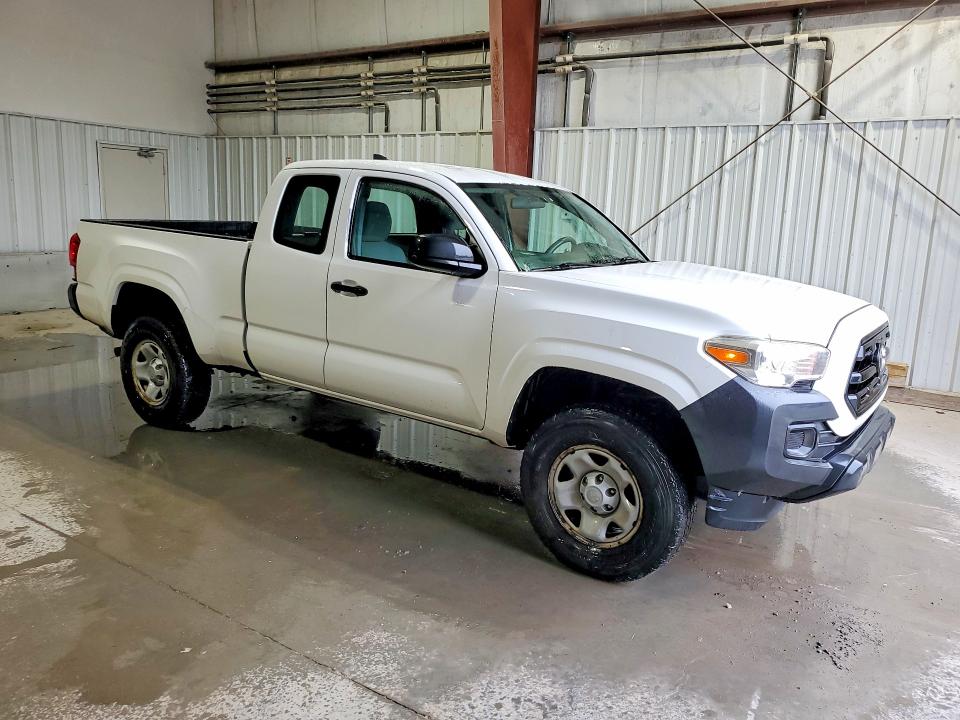 2016 Toyota Tacoma VIN 5TFRX5GNXGX062265 COPART salvage auction — MINOR DENT/SCRATCHES, Pa - Cert Of Title, sold $2,750 on 2026-07-28 (photo 4)