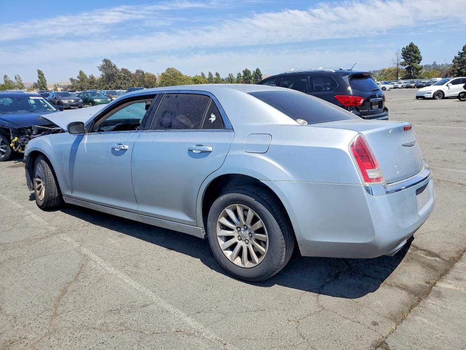 2013 Chrysler 300 VIN 2C3CCAAG9DH599363 COPART salvage auction — FRONT END, Ca - Dis/Dlr/Exp Only Clean Title, sold $550 on 2026-07-31 (photo 2)