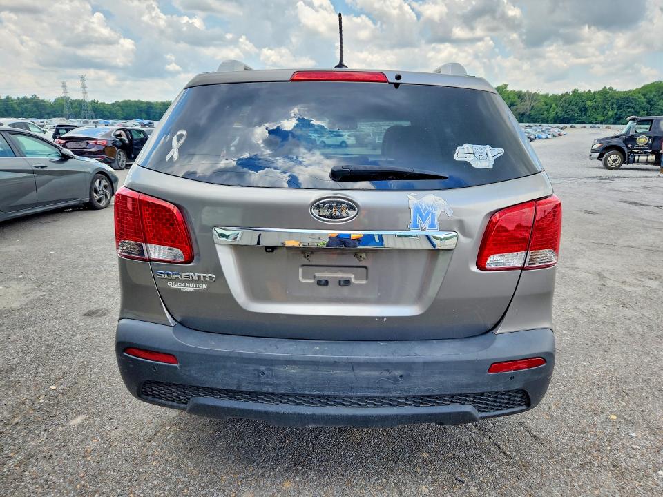 2011 Kia Sorento VIN 5XYKT4A12BG149070 COPART salvage auction — REAR END, Tn - Certificate Of Title, sold $975 on 2026-07-14 (photo 6)