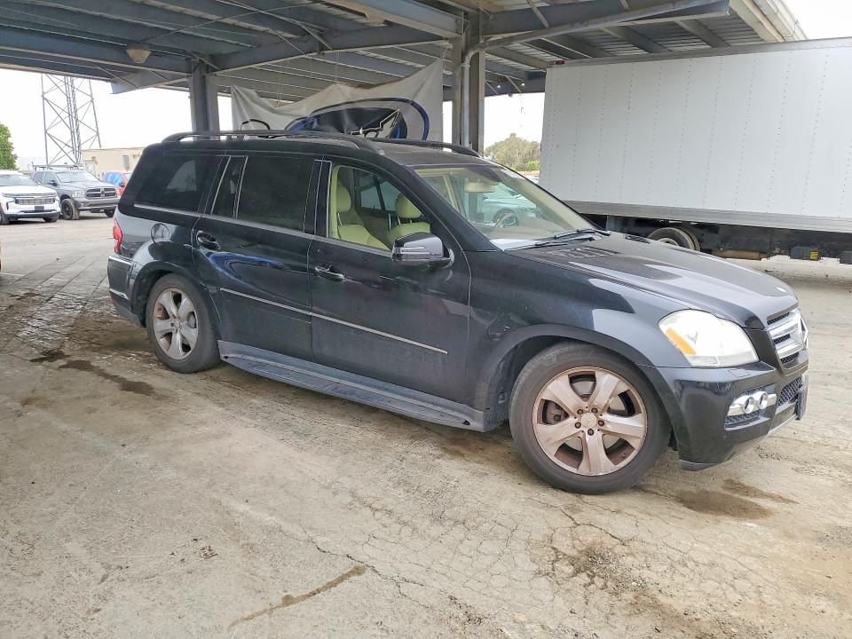 2011 Mercury Gl VIN 4JGBF7BE8BA755236 COPART salvage auction — MINOR DENT/SCRATCHES, CA - DIS/DLR/EXP ONLY CLEAN TITLE, sold $400 on 2026-07-21 (photo 4)