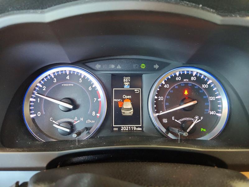 2016 Toyota Highlander VIN 5TDDKRFH7GS314328 COPART salvage auction — MINOR DENT/SCRATCHES, Wi - Certificate Of Title, sold $10,000 on 2026-08-02 (photo 9)