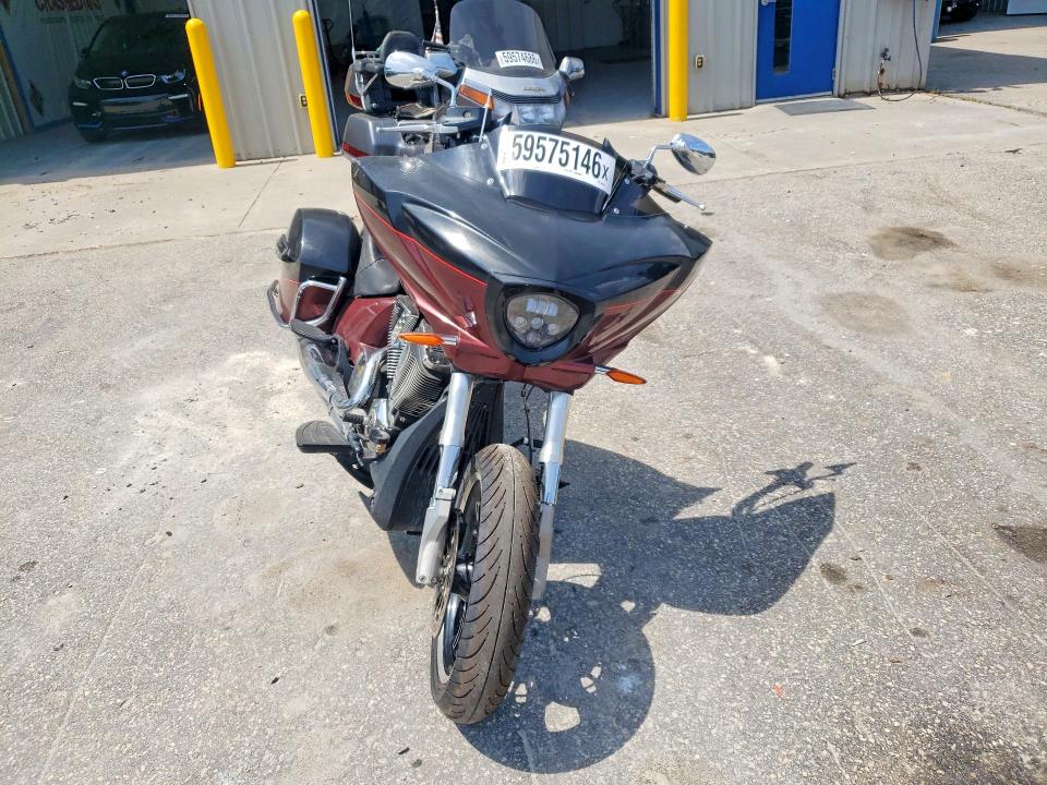 2016 Victory Cross country VIN 5VPTW36N8G3045262 COPART salvage auction — NORMAL WEAR, Nc - Dealer Only Clean Title, sold $2,200 on 2026-07-14 (photo 2)