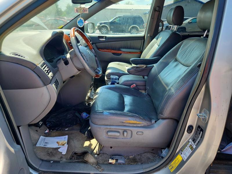 2007 Toyota Sienna VIN 5TDZK22C17S091985 COPART salvage auction — MINOR DENT/SCRATCHES, IL - CERTIFICATE OF TITLE, sold $275 on 2026-07-27 (photo 7)