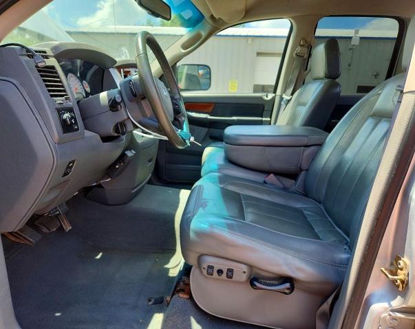 2007 Dodge Ram VIN 1D7KS28A17J589887 COPART salvage auction — SIDE, Il - Salvage Certificate, sold $10,000 on 2026-08-10 (photo 7)