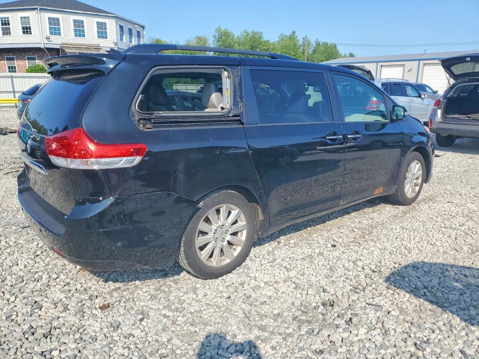 2014 Toyota Sienna VIN 5TDDK3DC8ES081111 COPART salvage auction — SIDE, Ma - Cert Of Title-Reconstrctd Coll, sold $650 on 2026-07-31 (photo 3)