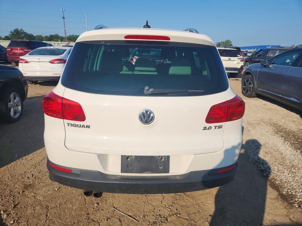 2013 Volkswagen Tiguan VIN WVGAV7AX4DW556403 COPART salvage auction — FRONT END, Il - Certificate Of Title, sold $550 on 2026-08-07 (photo 6)