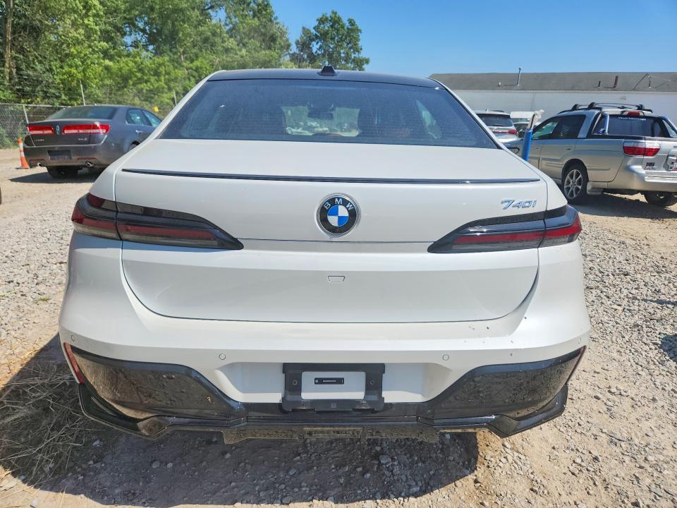 2025 BMW VIN WBA23EH05SCV49726 COPART salvage auction — FRONT END, Oh - Cert Of Title-Salvage, sold $38,250 on 2026-07-22 (photo 6)