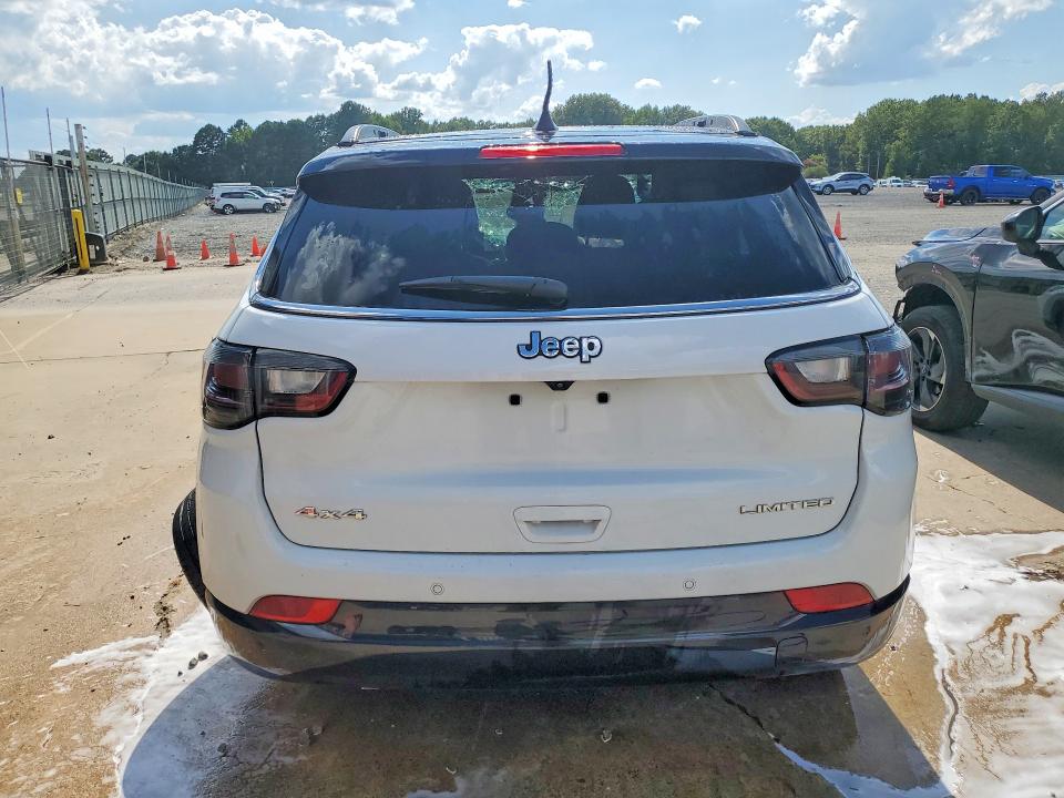 2025 Jeep Compass VIN 3C4NJDCN9ST603925 COPART salvage auction — SIDE, FL - CERT OF TITLE SLVG REBUILDABLE (P), sold $2,050 on 2026-07-27 (photo 6)