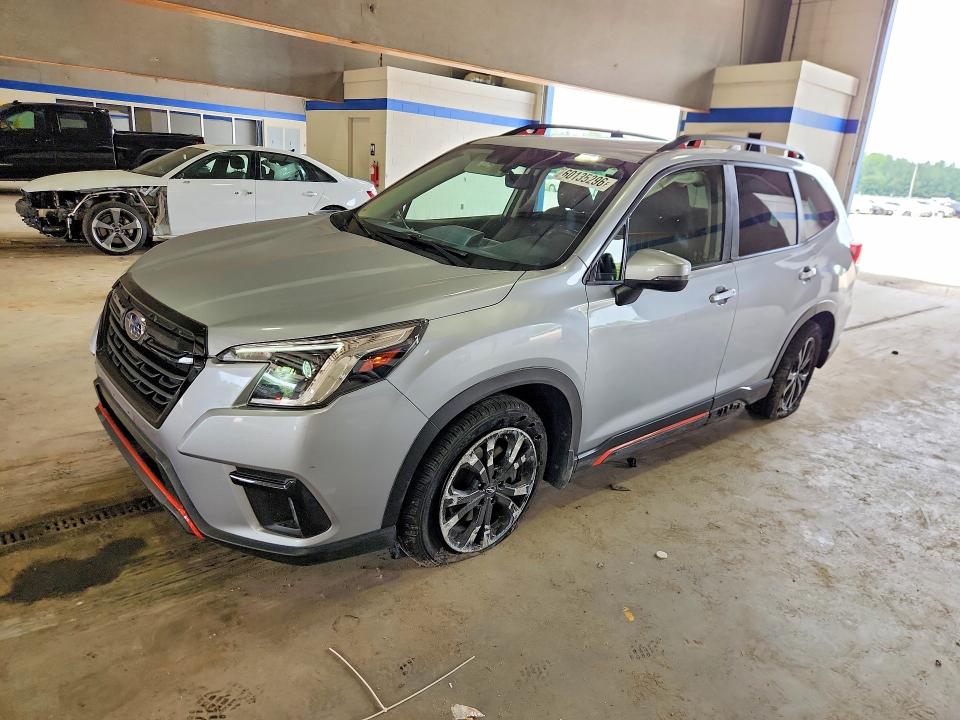 2023 Subaru Forester VIN JF2SKAJC7PH538208 COPART salvage auction — UNDERCARRIAGE, VA - CERT OF TITLE - SALVAGE, sold $5,900 on 2026-07-31 (photo 1)